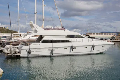 1989 Mochi Craft 56 Fly