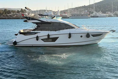 2019 Beneteau Gran Turismo 50 Sportfly