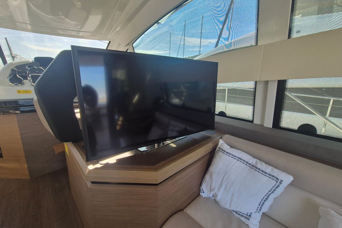 2019 Beneteau 51 
