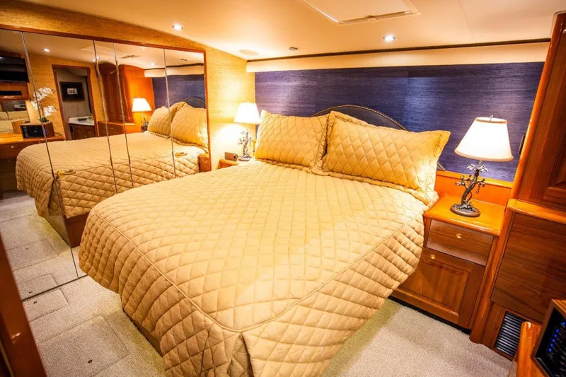 Sarah K Yacht Photos Pics Viking 65 Sarah K - Stateroom