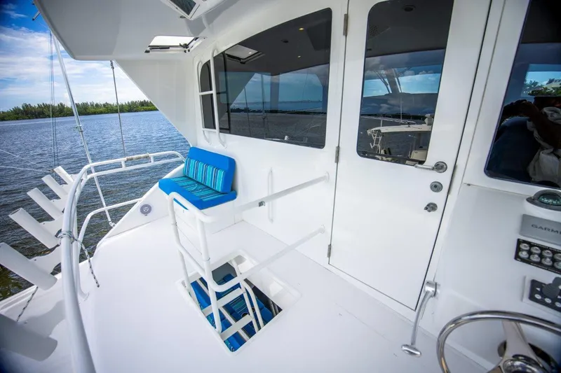 Sarah K Yacht Photos Pics Viking 65 Sarah K - Aft Bridge Deck