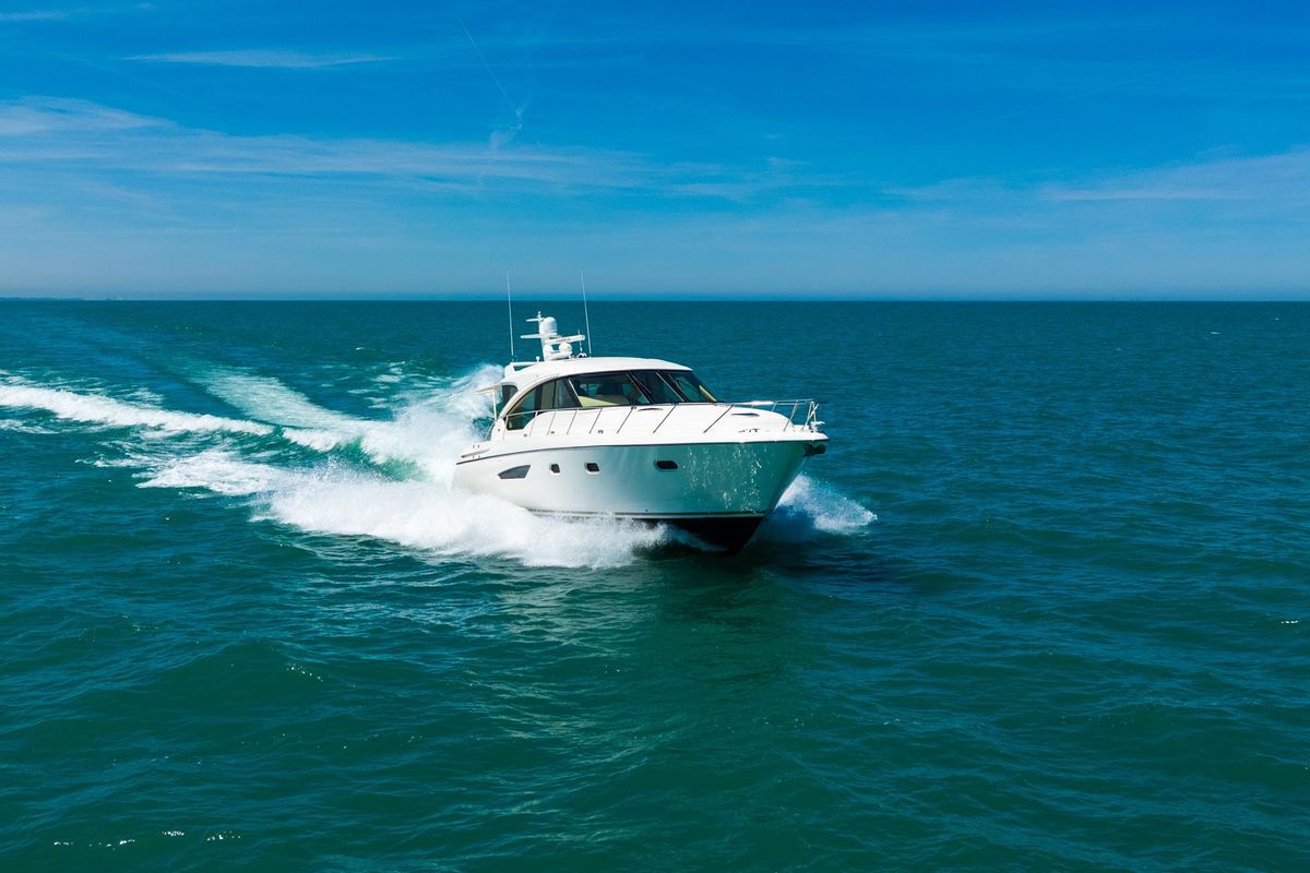 2009 Tiara Yachts 58 