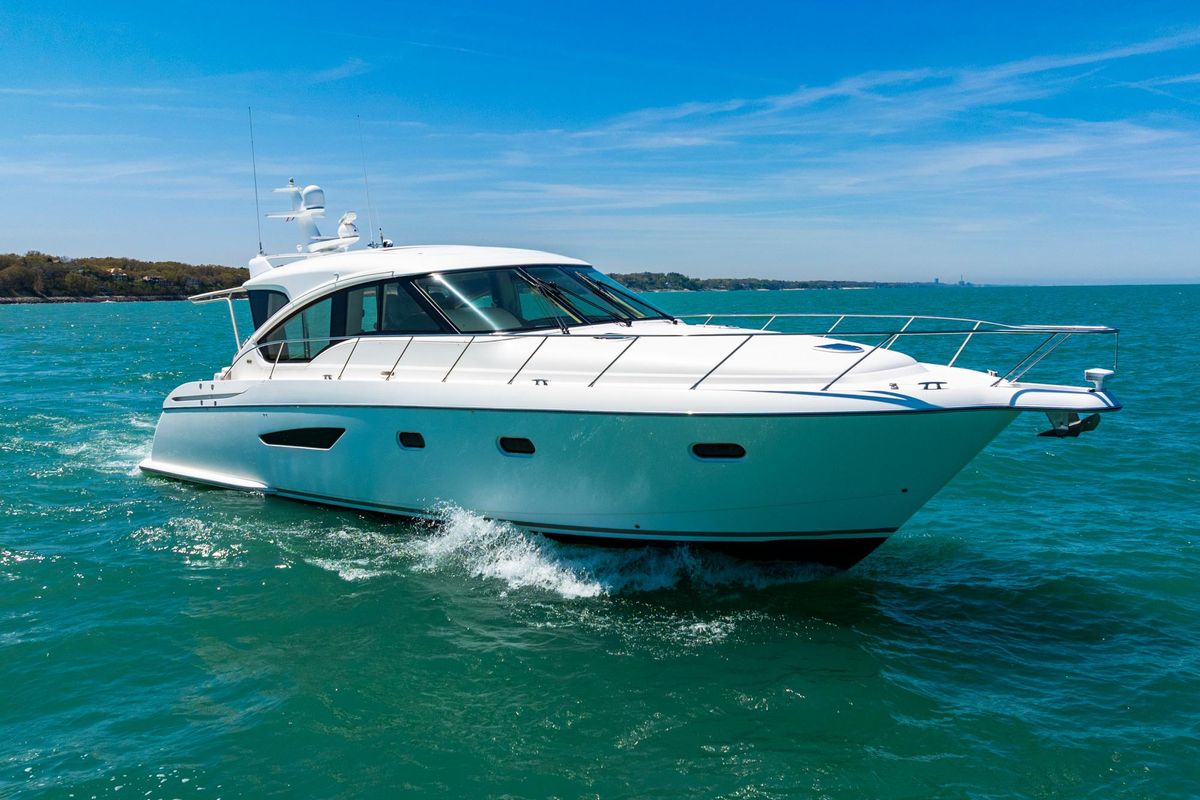 2009 Tiara Yachts 58 
