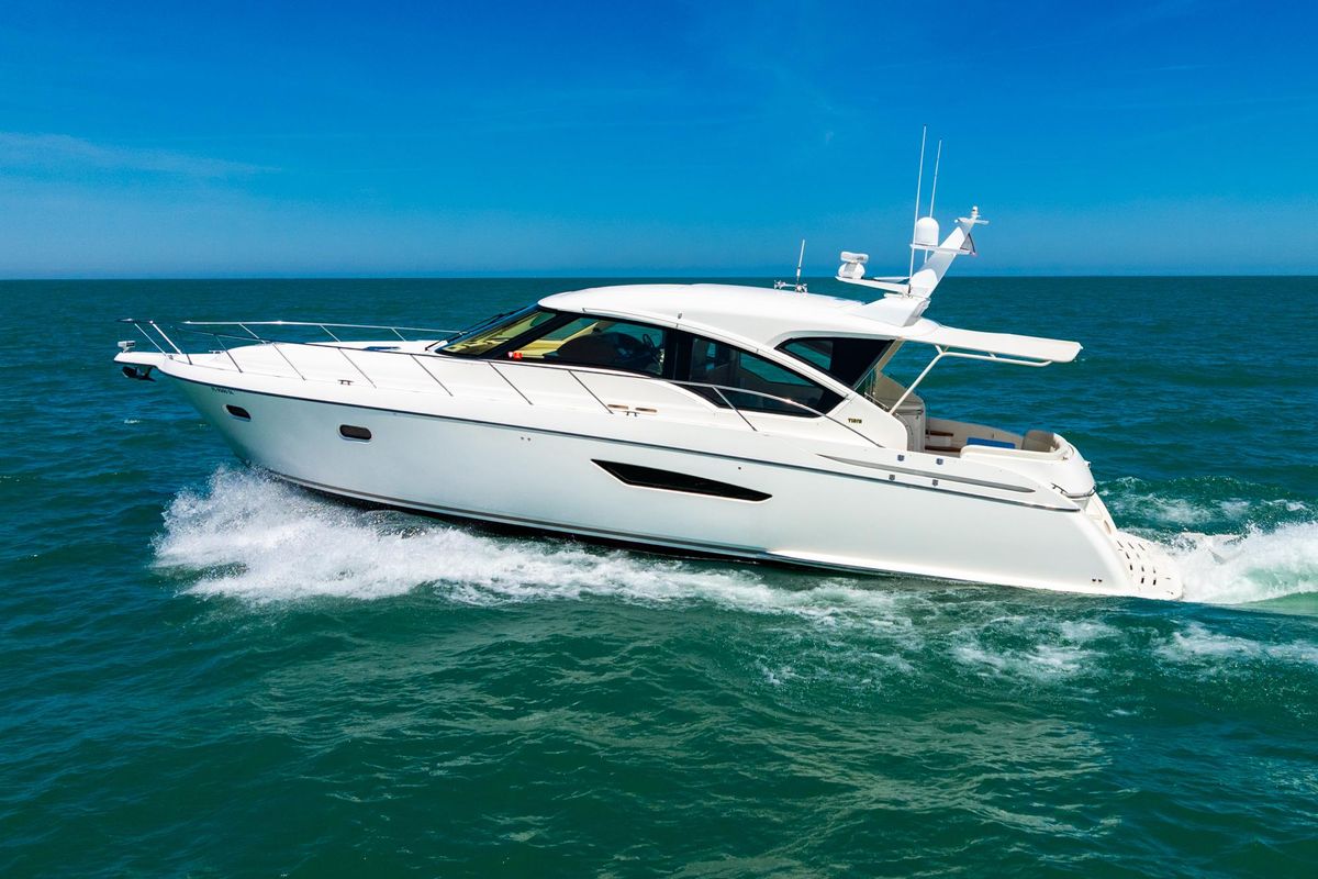 2009 Tiara Yachts 58 