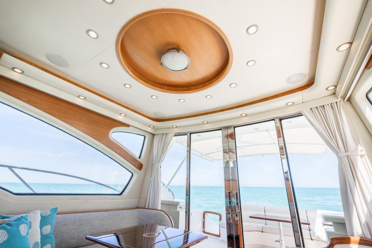 2009 Tiara Yachts 58 