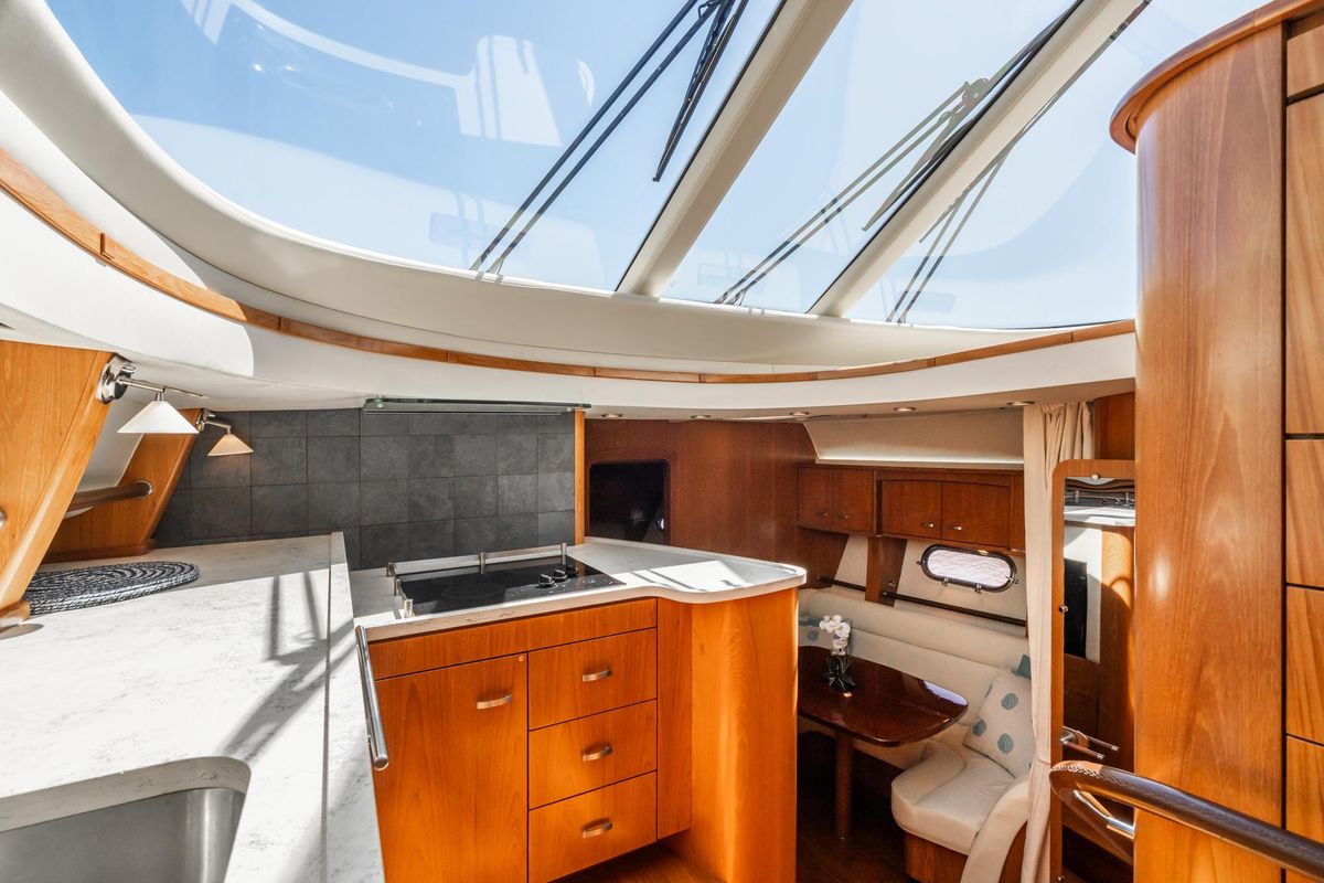 2009 Tiara Yachts 58 