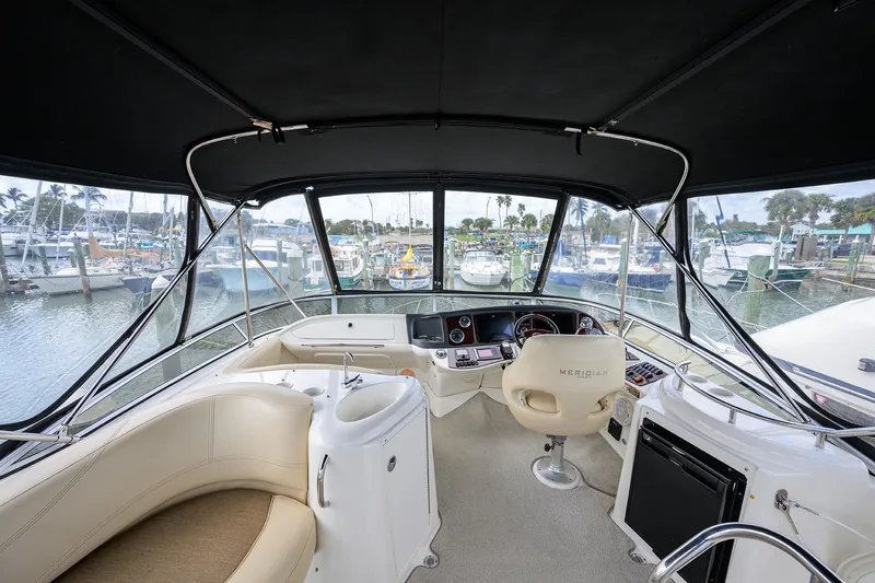 Moon Shadow Yacht Photos Pics 