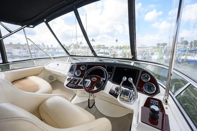 Moon Shadow Yacht Photos Pics 