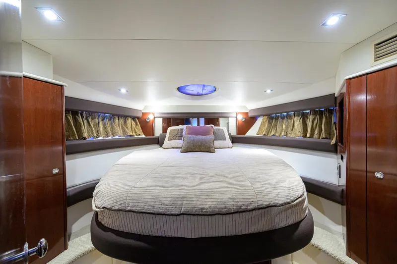 Moon Shadow Yacht Photos Pics 