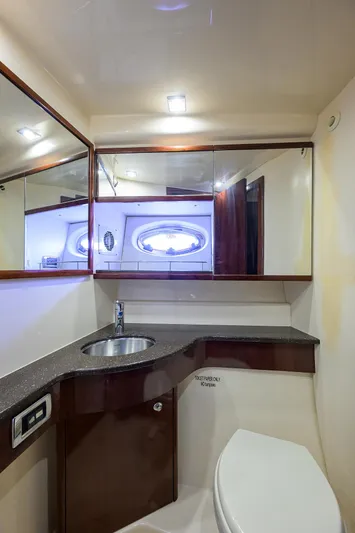 Moon Shadow Yacht Photos Pics 