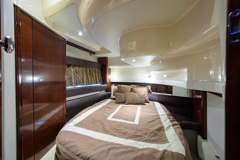 Moon Shadow Yacht Photos Pics 