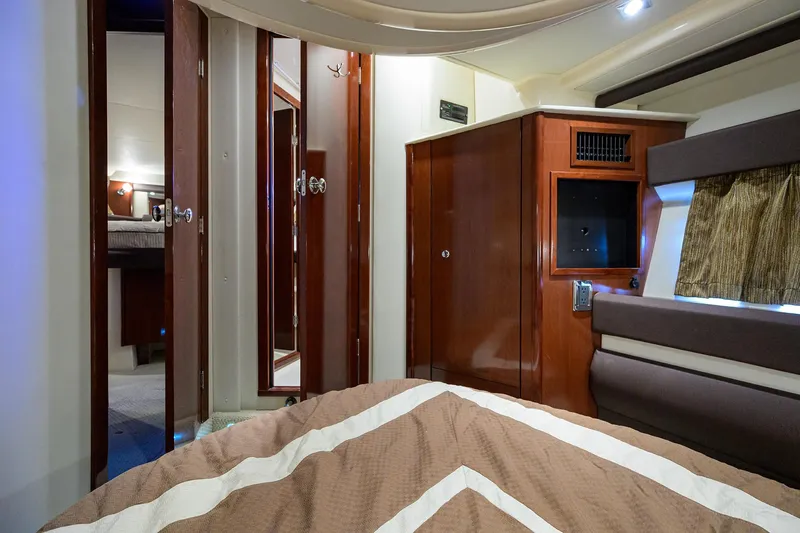 Moon Shadow Yacht Photos Pics 