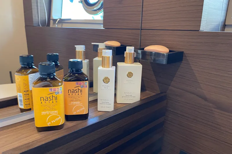  Yacht Photos Pics Luxury bathroom amenities on Ferretti Yachts 670, 2025 model.