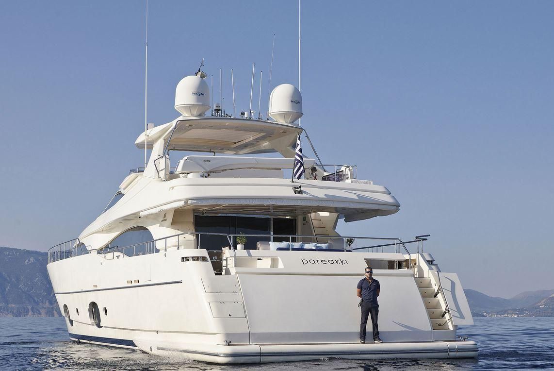 2006 Ferretti Yachts 97 