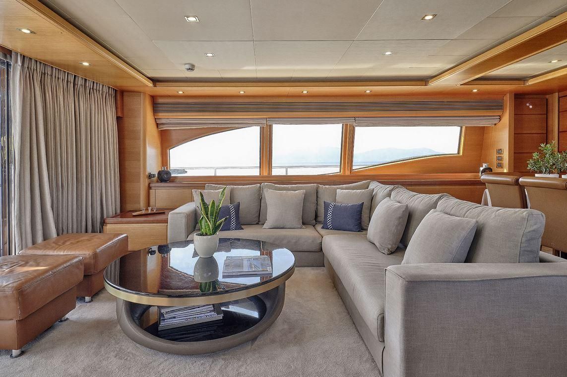 2006 Ferretti Yachts 97 