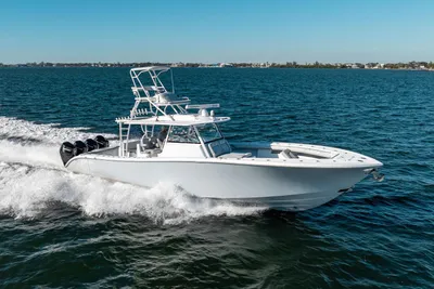 Yellowfin 42 Offshore