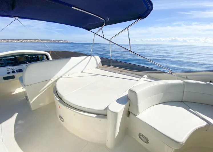  Yacht Photos Pics Astondoa 82 GLX