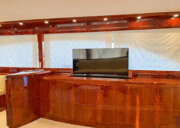  Yacht Photos Pics Astondoa 82 GLX