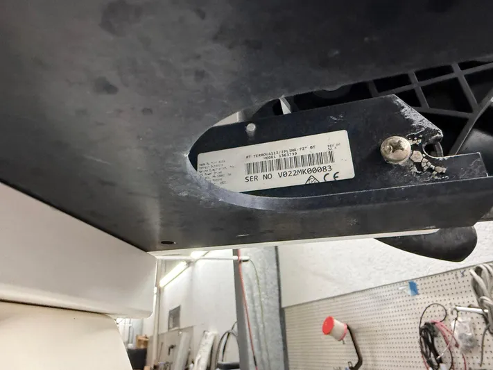  Yacht Photos Pics 2018 SeaVee 270Z boat serial number plate in a workshop setting.