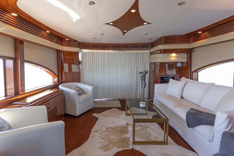2005-65-marquis-pilothouse-motoryacht