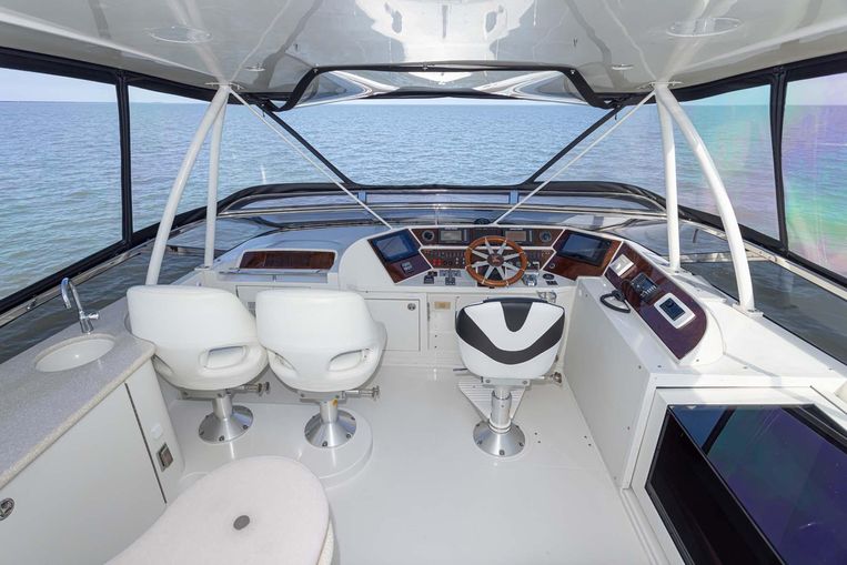 2005-65-marquis-pilothouse-motoryacht