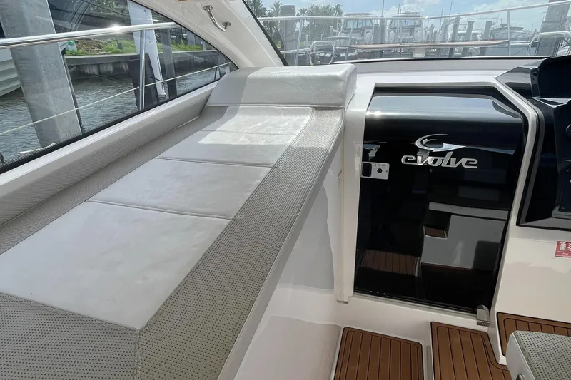 No Name Yacht Photos Pics 