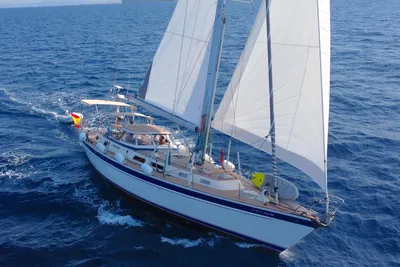 Hallberg-Rassy 53