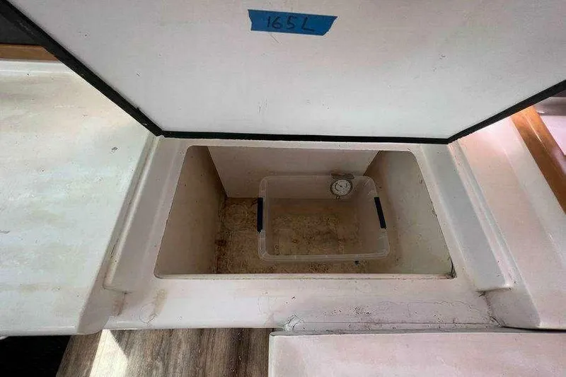 Chasing The Dream Yacht Photos Pics 