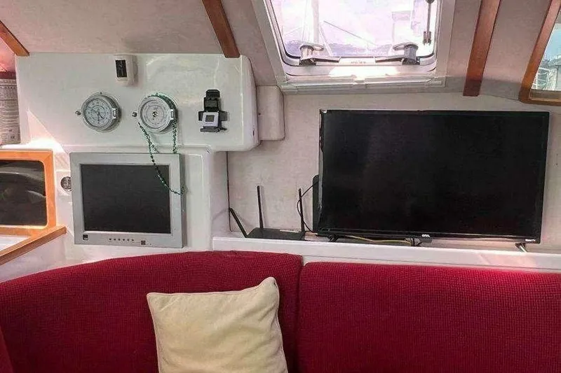 Chasing The Dream Yacht Photos Pics 