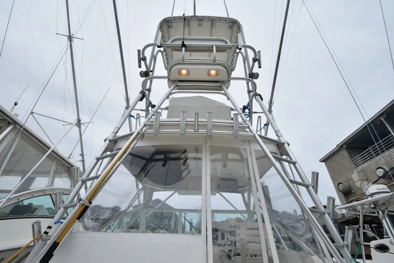 Fin Hunter Yacht Photos Pics 