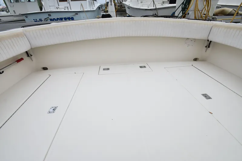 Fin Hunter Yacht Photos Pics 