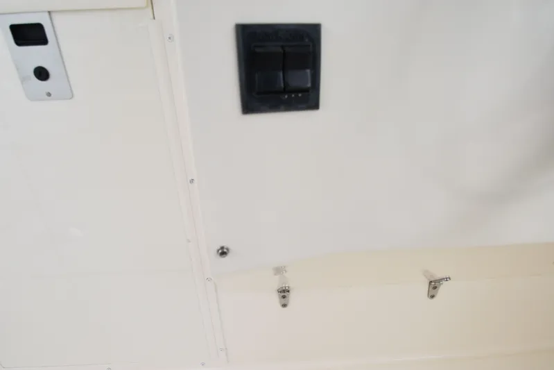 Fin Hunter Yacht Photos Pics 