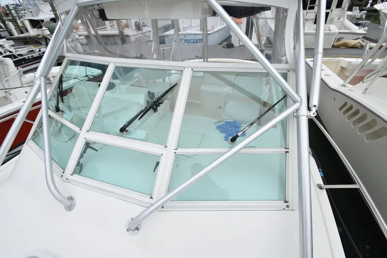 Fin Hunter Yacht Photos Pics 