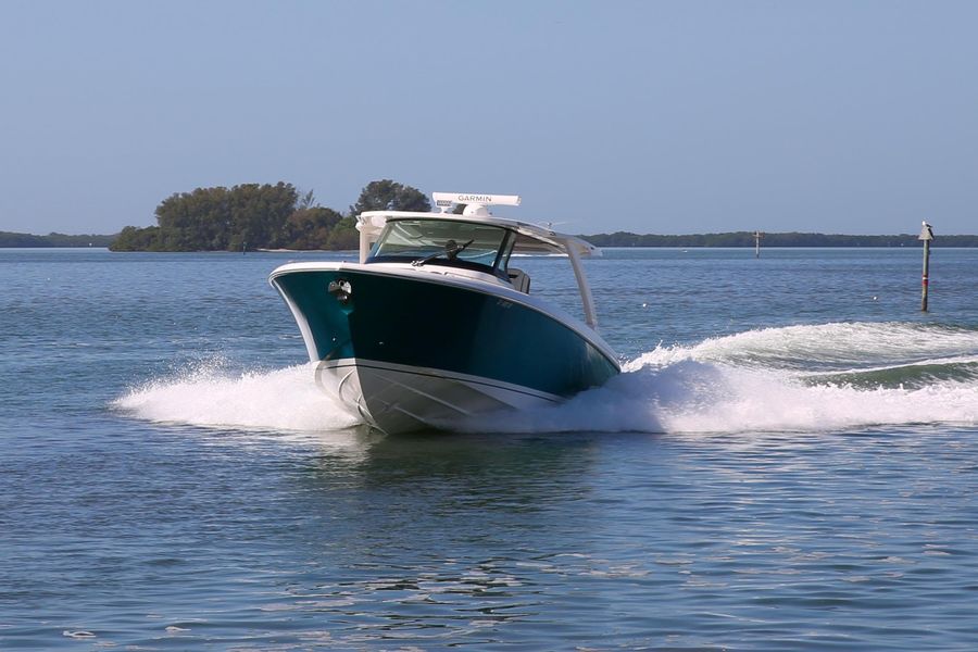 2021 Tiara Sport 38 LS