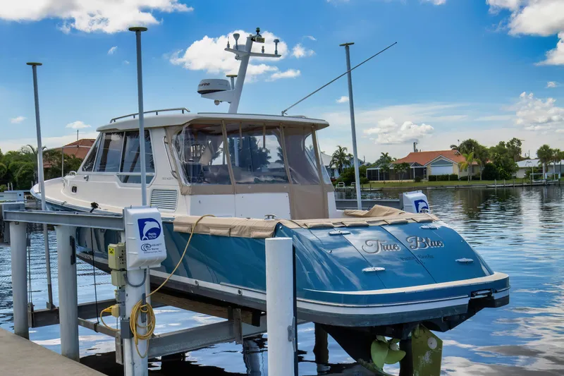 True Blue Yacht Photos Pics 