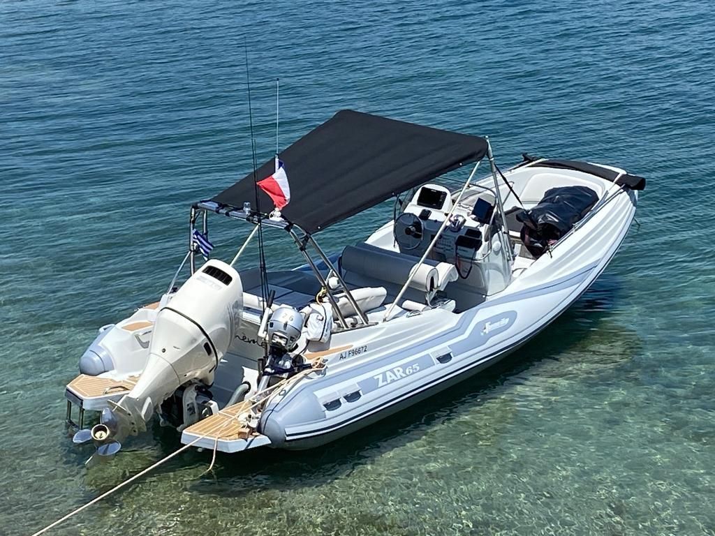 2020 Zar Formenti 65 Suite Light Grey