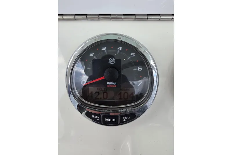 Seavee Yacht Photos Pics Close-up of a 2022 SeaVee 340Z RPM gauge displaying 104 hours.