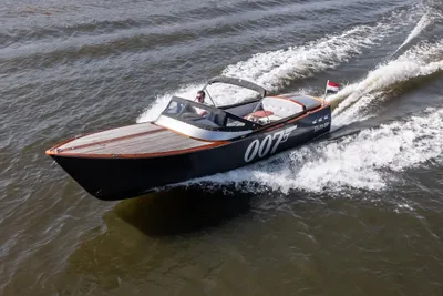2016 Custom Tender Sloep