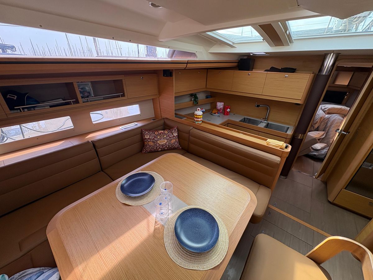 2018 Dufour 56 