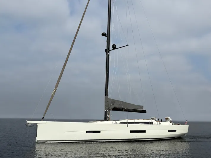 560 Exclusive Yacht Photos Pics 