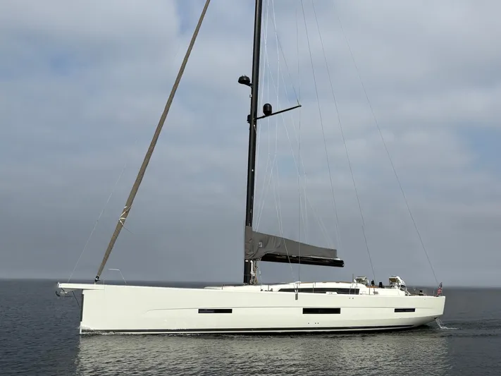 560 Exclusive Yacht Photos Pics 