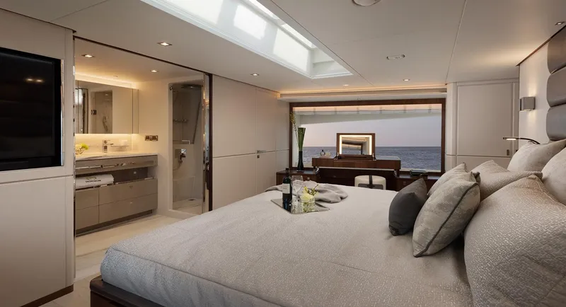 Genesis Yacht Photos Pics 