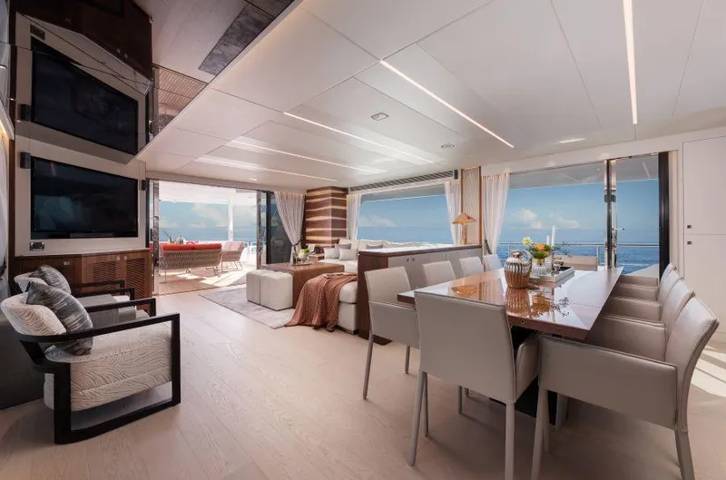 Genesis Yacht Photos Pics 