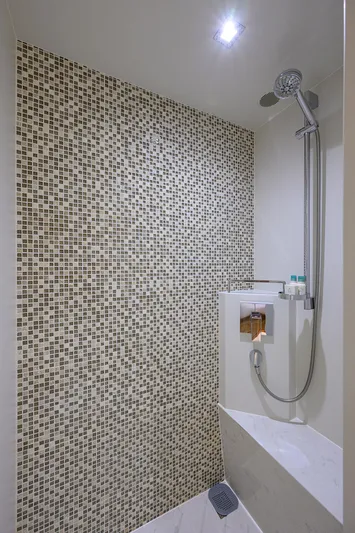 Aqua Life Yacht Photos Pics 