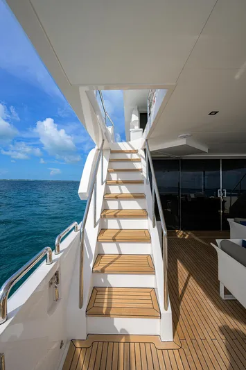 Aqua Life Yacht Photos Pics 