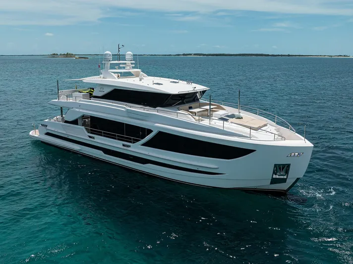 Aqua Life Yacht Photos Pics 