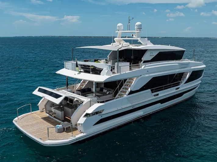 Aqua Life Yacht Photos Pics 