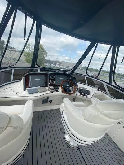  Yacht Photos Pics Interior of a 2006 Sea Ray 44 Sedan Bridge yacht.