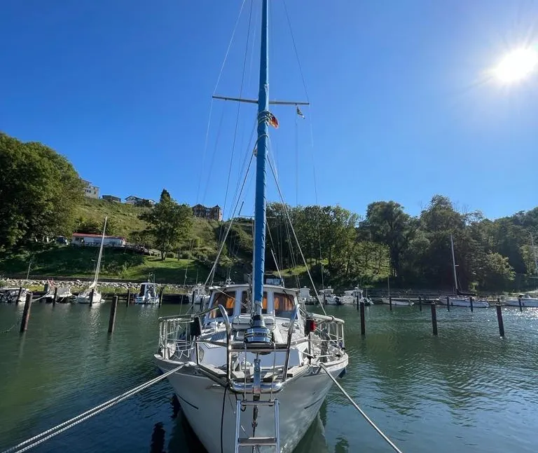 1991 Nauticat 33 Motorsailer for sale - YachtWorld