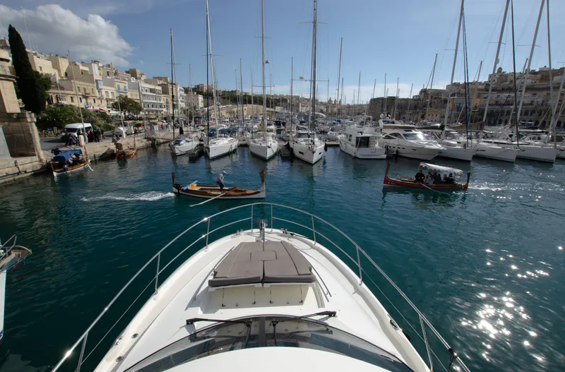 Zula Yacht Photos Pics 